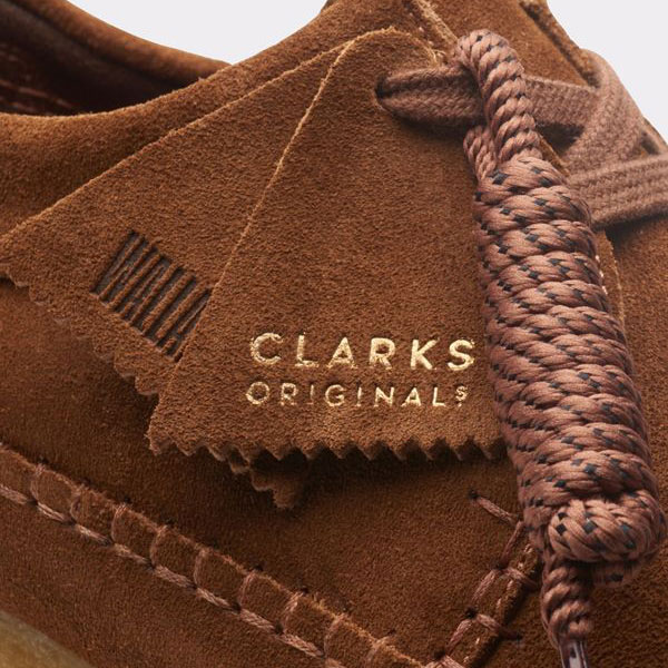 Clarks Weaver Shoe - Cola Suede
