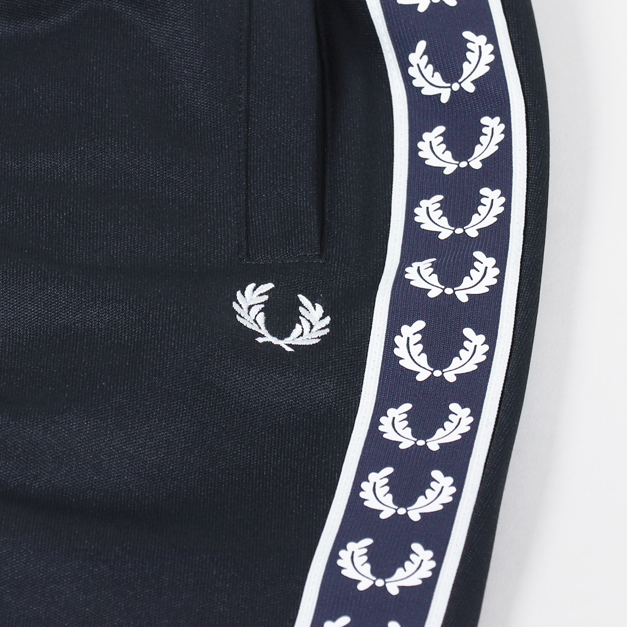 Fred Perry Panelled Taped Trackpant - Navy
