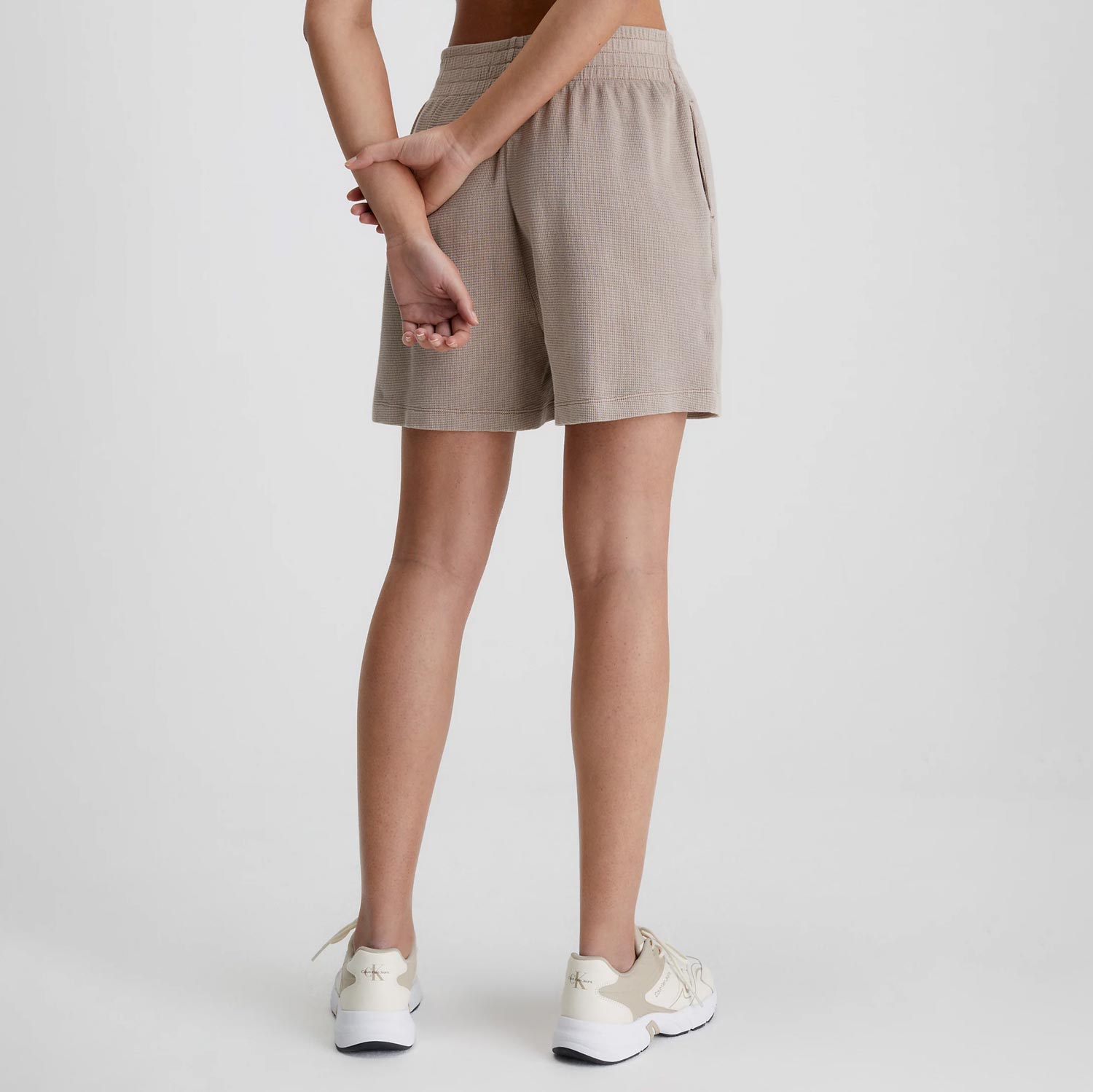Calvin Klein Women's Waffle Loose Short - Shitake