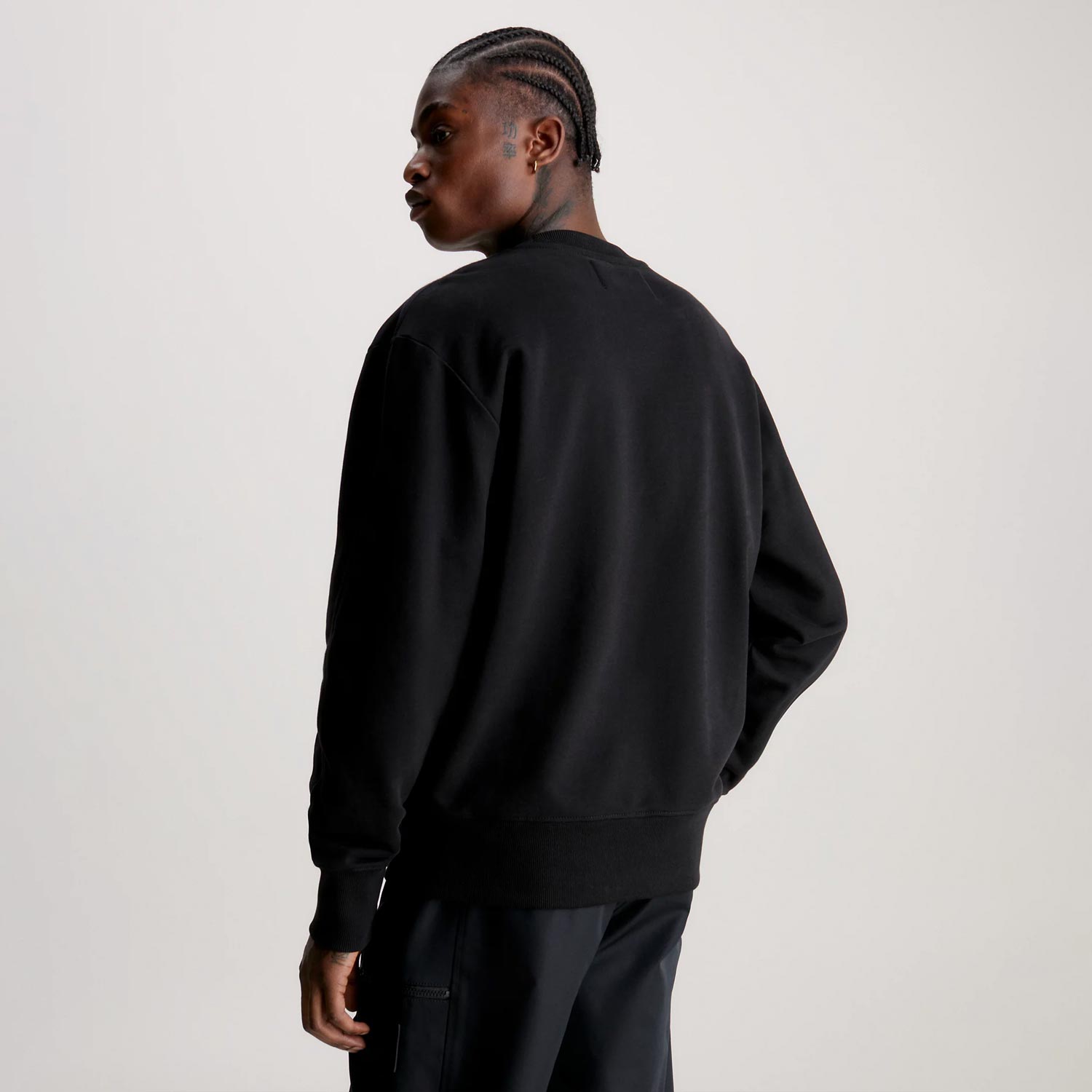 Calvin Klein Woven Tab Long Sleeve Regular Fit Crew Sweat - CK Black