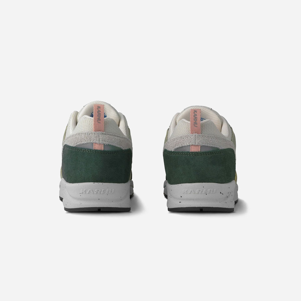 Karhu Fusion 2.0 Trainer - Darkest Spruce/Cameo Rose