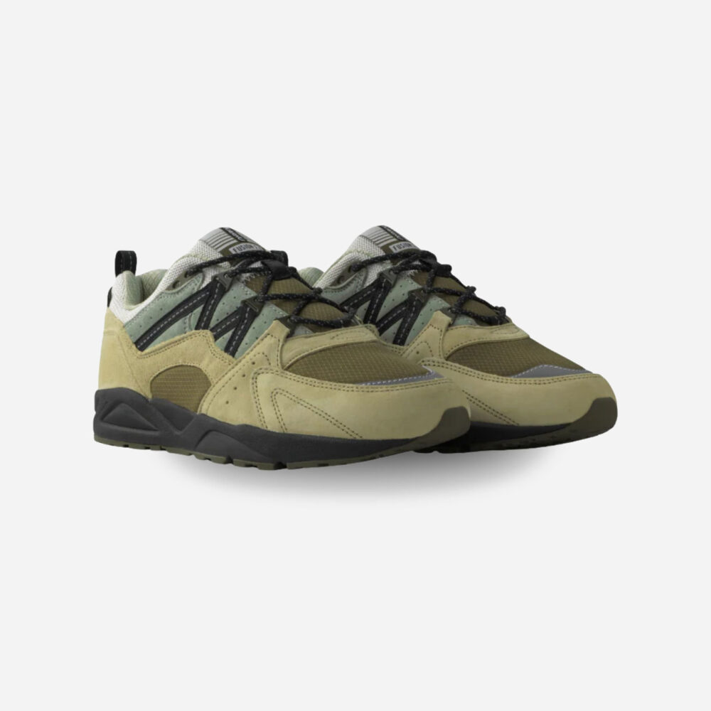 Karhu Fusion 2.0 Trainer - Pale Olive Green/Jet Black Karhu Fusion 2.0 Trainer - Pale Olive Green/Jet Black