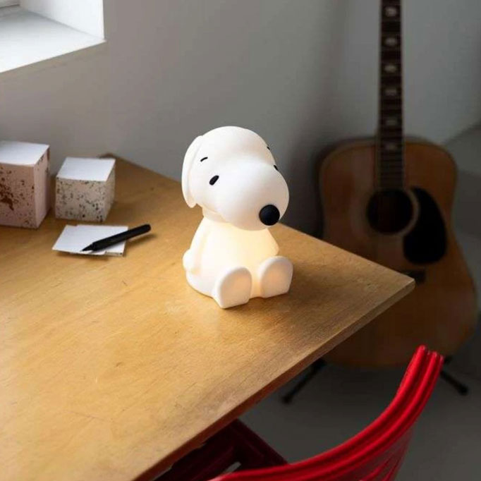 Mr Maria Snoopy First Light - White Mr Maria Snoopy First Light - White