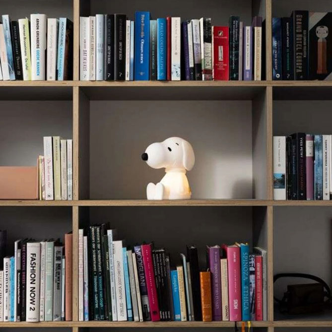 Mr Maria Snoopy First Light - White Mr Maria Snoopy First Light - White