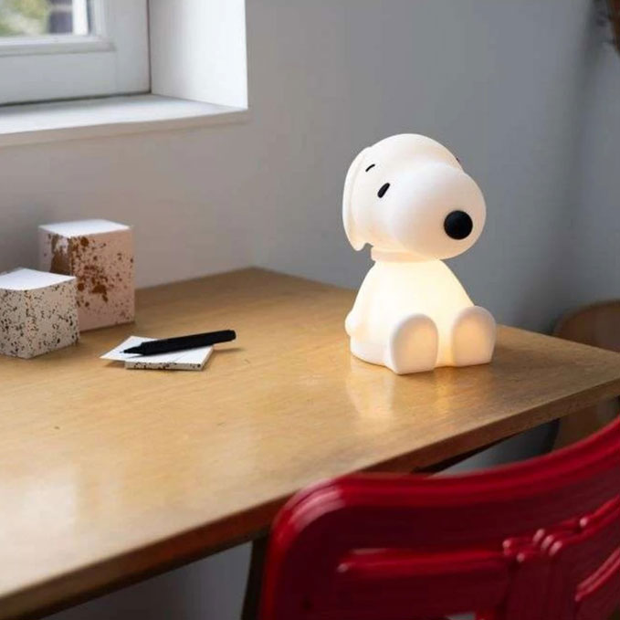 Mr Maria Snoopy First Light - White Mr Maria Snoopy First Light - White