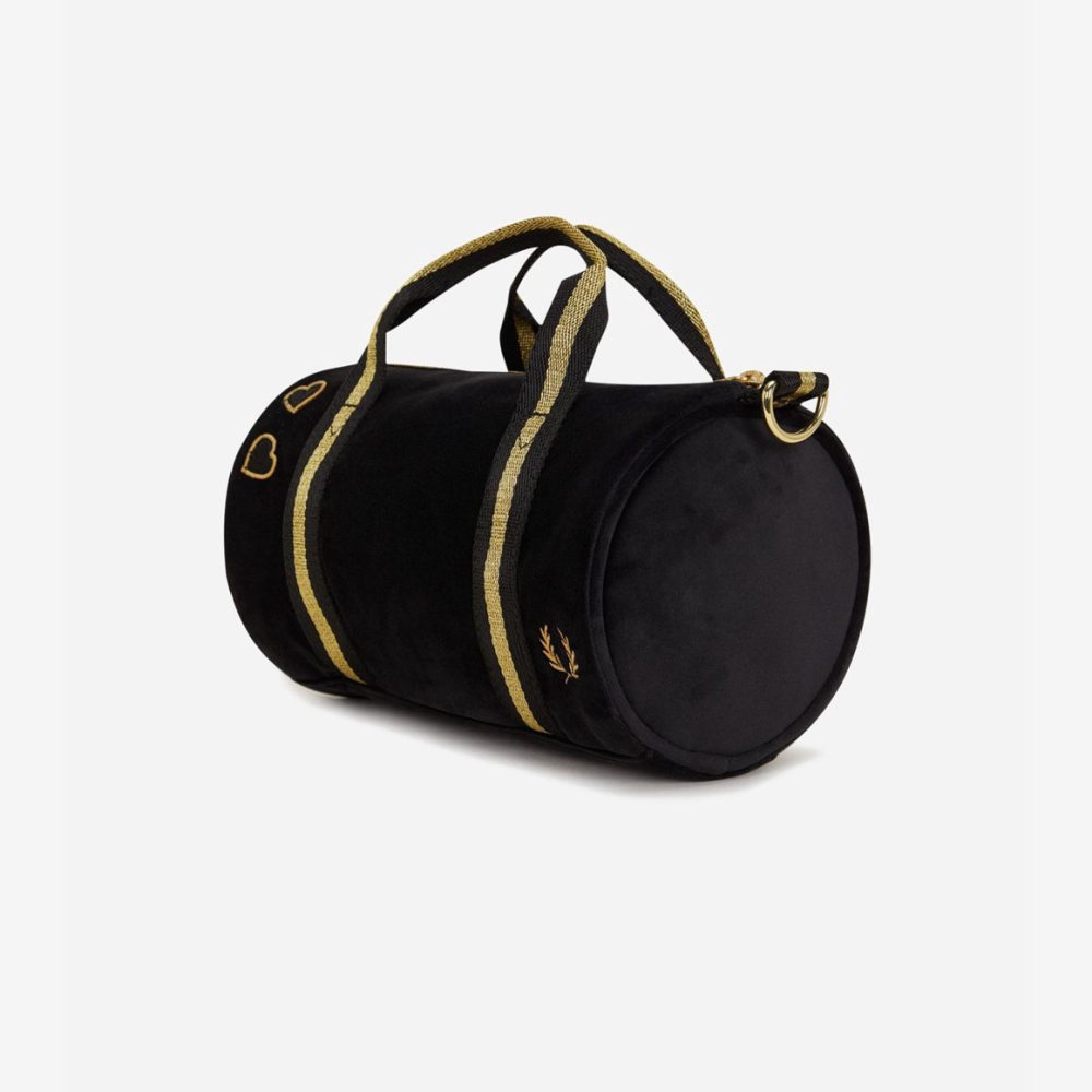 Fred Perry Women's x Amy Winehouse Mini Velour Barrel Bag - Black Fred Perry Women's x Amy Winehouse Mini Velour Barrel Bag - Black