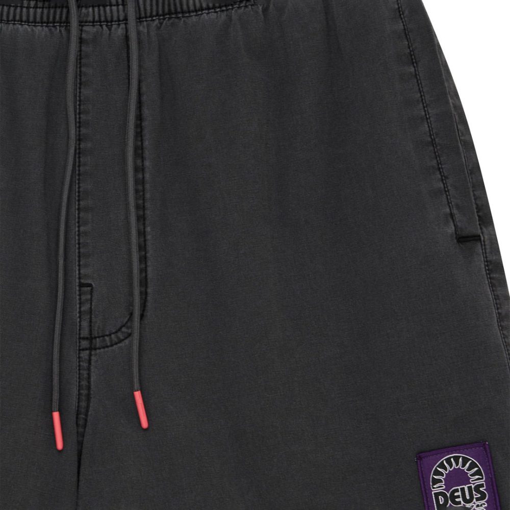 Deus Ex Machina Sandbar Garment Dyed Short - Anthracite
