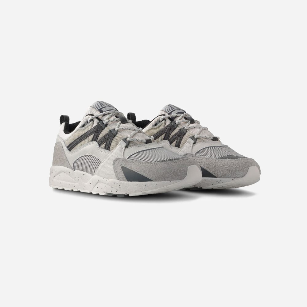Karhu Fusion 2.0 Trainer - Foggy Dew/Turbulence