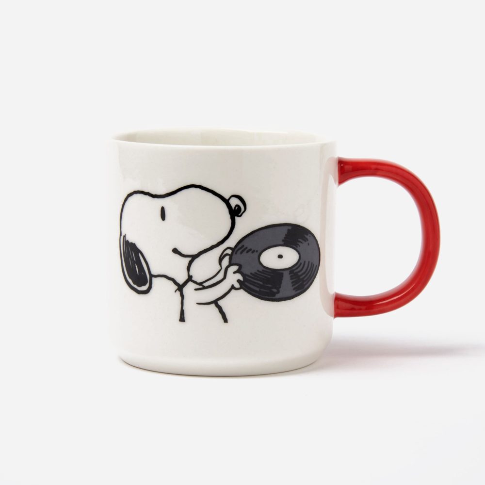 Magpie X Peanuts Vinyl Is Life Mug - White/Red Magpie X Peanuts Vinyl Is Life Mug - White/Red