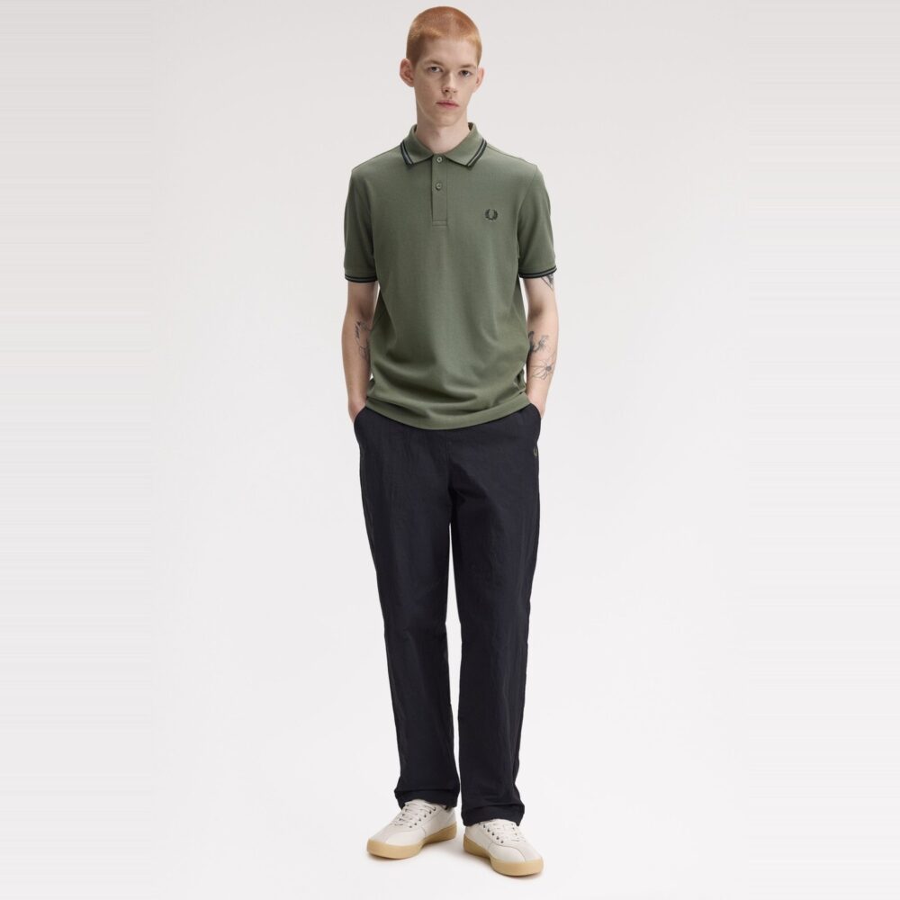 Fred Perry Twin Tipped Polo - Laurel Wreath Green/Black Fred Perry Twin Tipped Polo - Laurel Wreath Green/Black