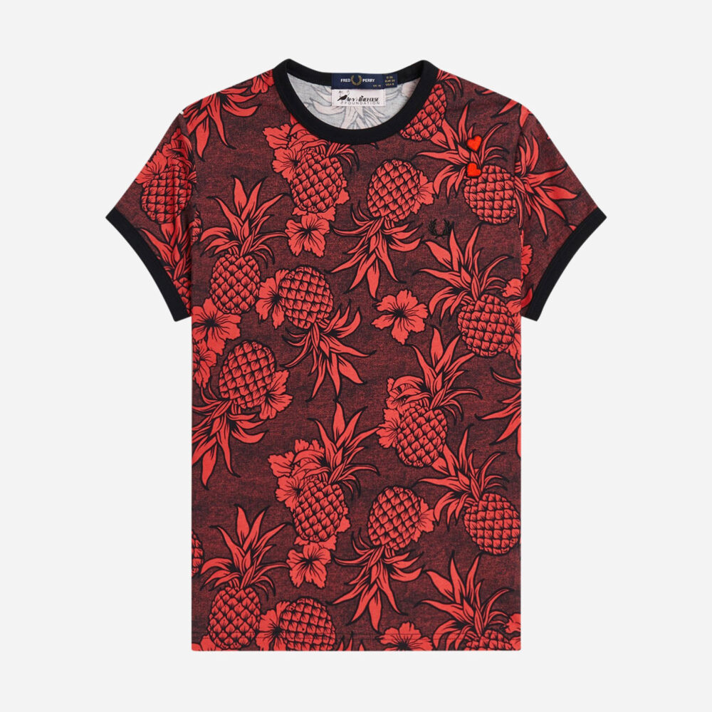 Fred Perry Women's x Amy Winehouse Printed Tee - Strawberry Cream Fred Perry Women's x Amy Winehouse Printed Tee - Strawberry Cream