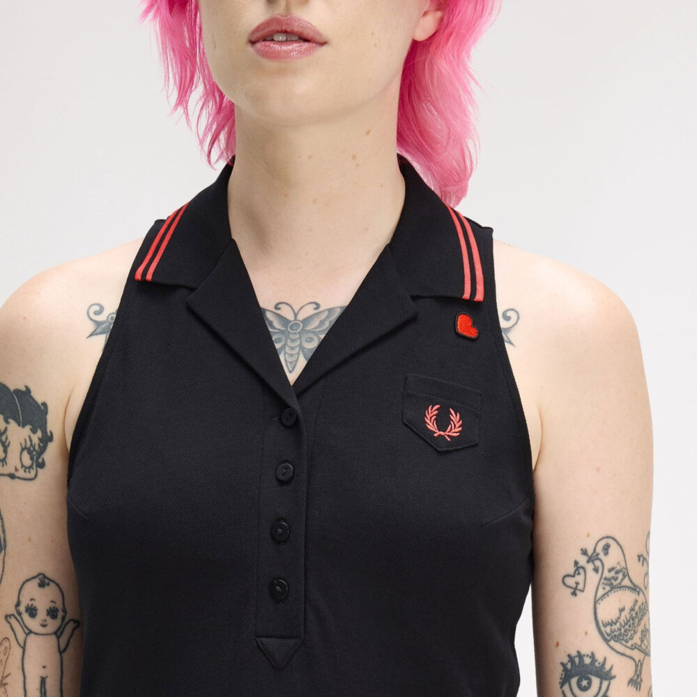 Fred Perry Women's x Amy Winehouse Sleeveless Pique Dress - Black Fred Perry Women's x Amy Winehouse Sleeveless Pique Dress - Black