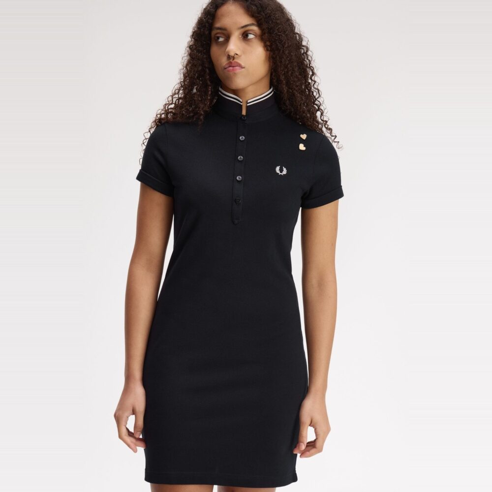 Fred Perry Women's x Amy Winehouse Tipped Polo Dress - Black/Gold Fred Perry Women's x Amy Winehouse Tipped Polo Dress - Black/Gold