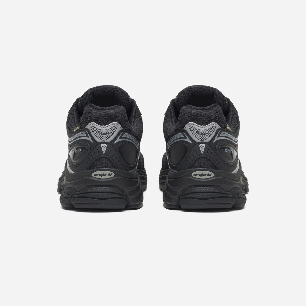 Saucony Progrid Omni 9 GTX Trainer - Black/Silver