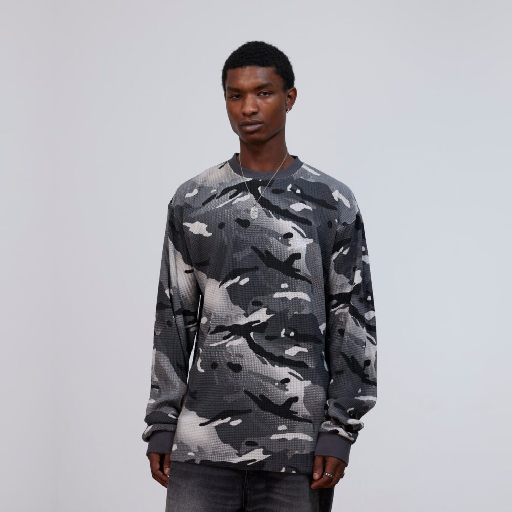 Patta Ghost Spray Camo Waffle Longsleeve Tee - Jet Black