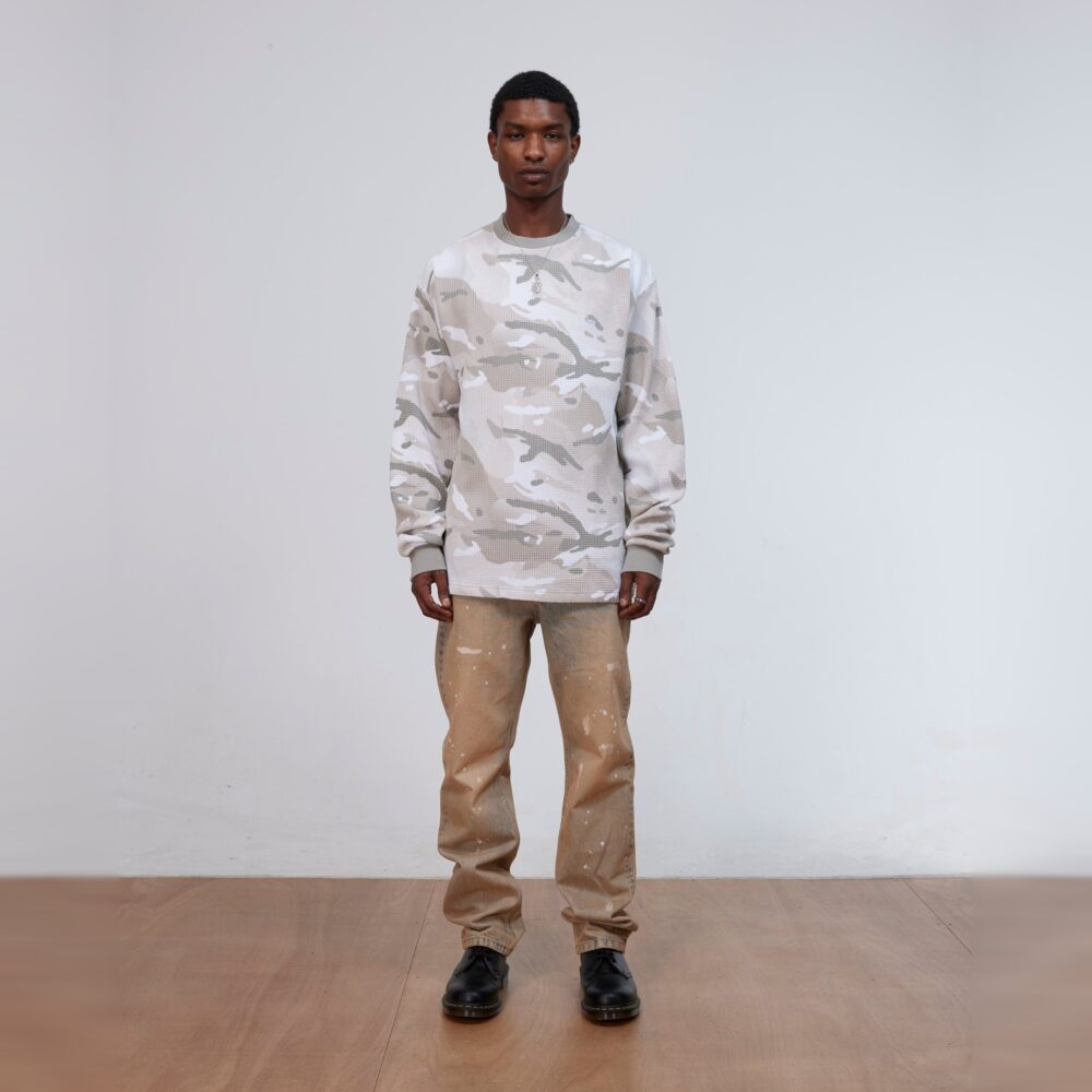 Patta Ghost Spray Camo Waffle Longsleeve Tee - Pussywillow Grey Patta Ghost Spray Camo Waffle Longsleeve Tee - Pussywillow Grey